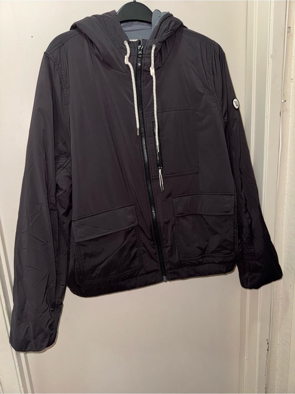 Vuori Black Hooded Lightweight Puffer Jacket